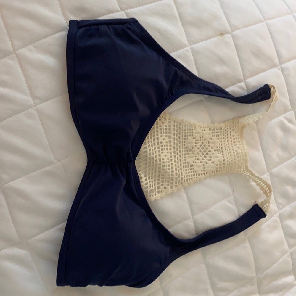 Selling navy bathing suit top from Aerie!! Never worn!!